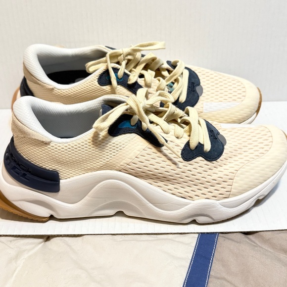 Sorel Women's Kinetic RNEGD Lace sneakers - Picture 4 of 13